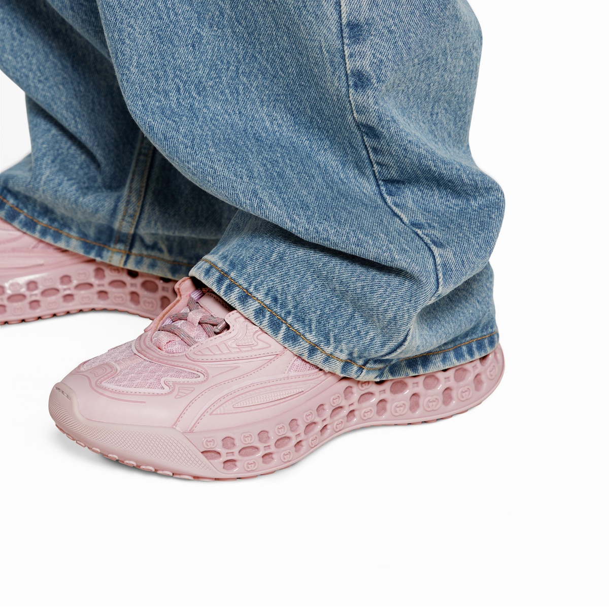 Gucci Women’s Gucci cub3d sneaker - Image 6